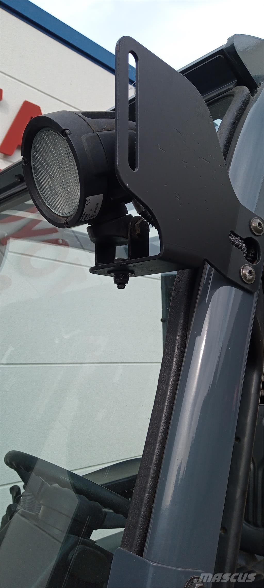 Toyota 8FBMKT25 전동 지게차