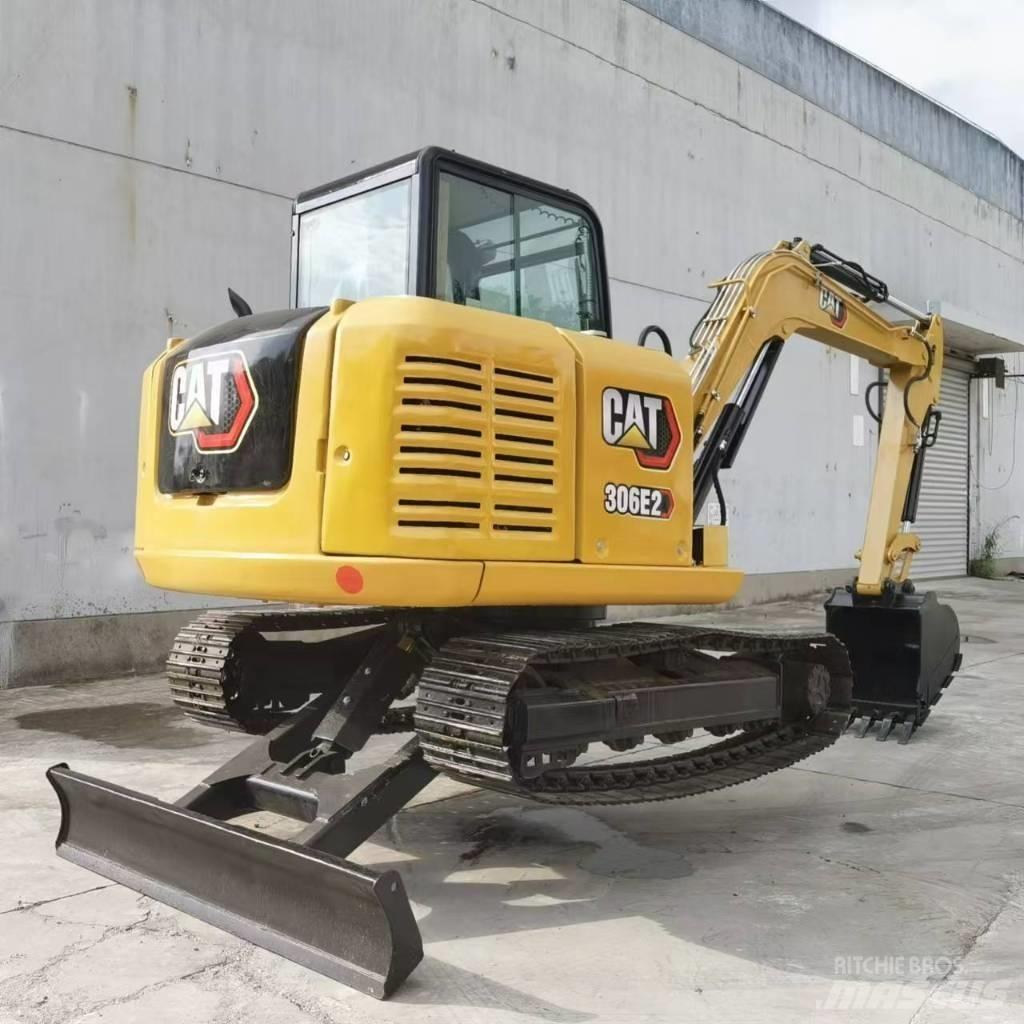 CAT 306E2 소형 굴삭기 7톤 미만