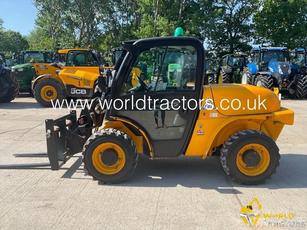 JCB 520-40 텔러 핸들러