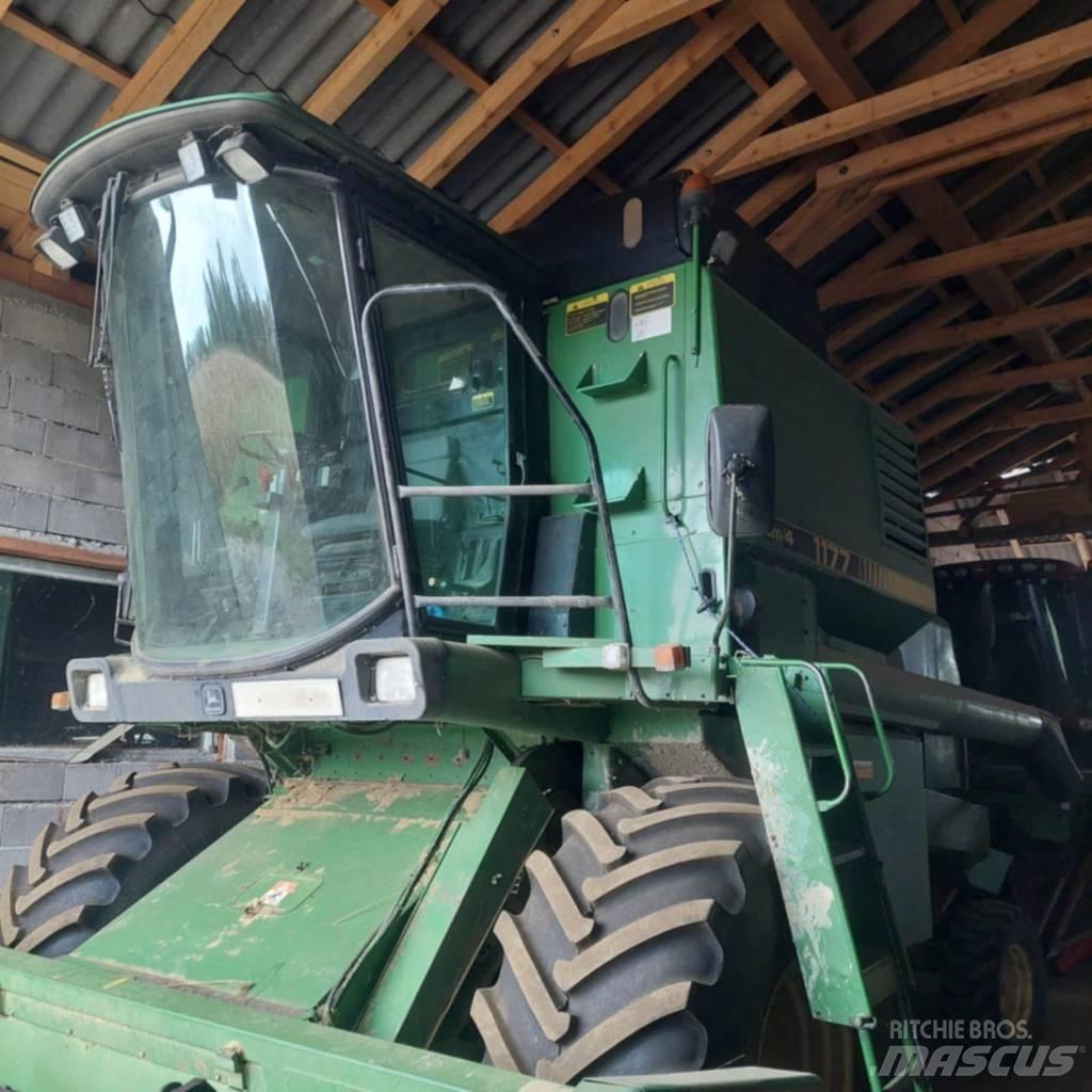 John Deere 1177 콤바인 수확기