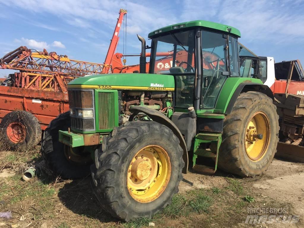 John Deere 7700 트랙터