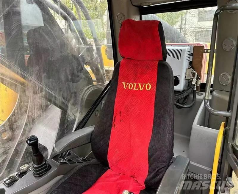 Volvo EC480DL 대형 굴삭기 29톤 이상