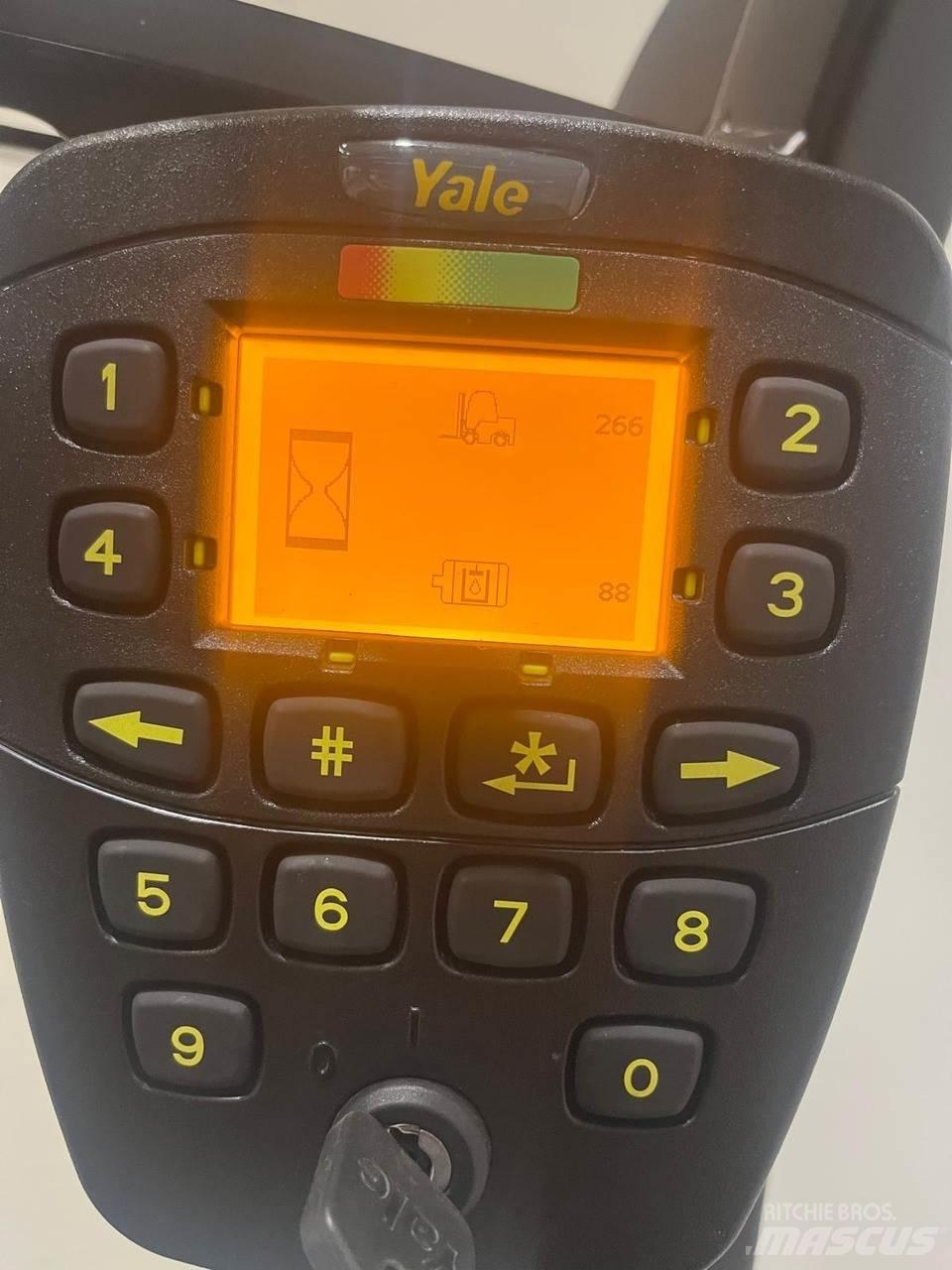 Yale ERP18VT 전동 지게차