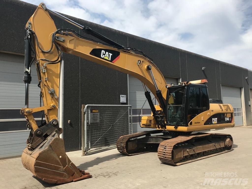 CAT 324D 대형 굴삭기 29톤 이상