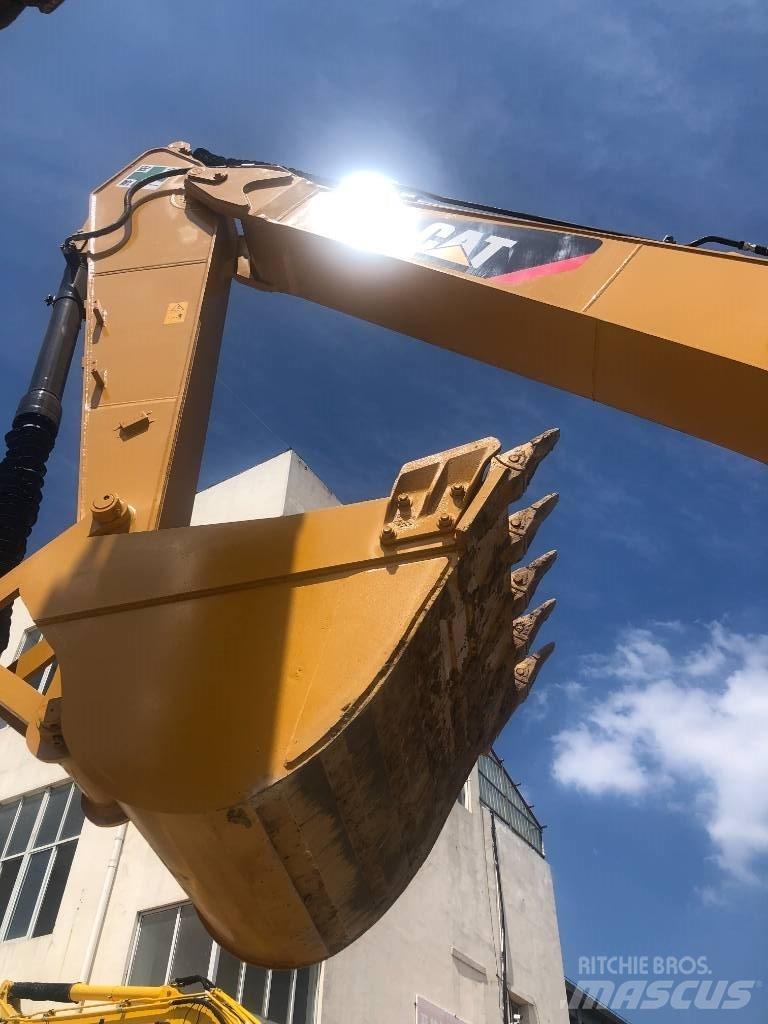 CAT 320 B L 대형 굴삭기 29톤 이상