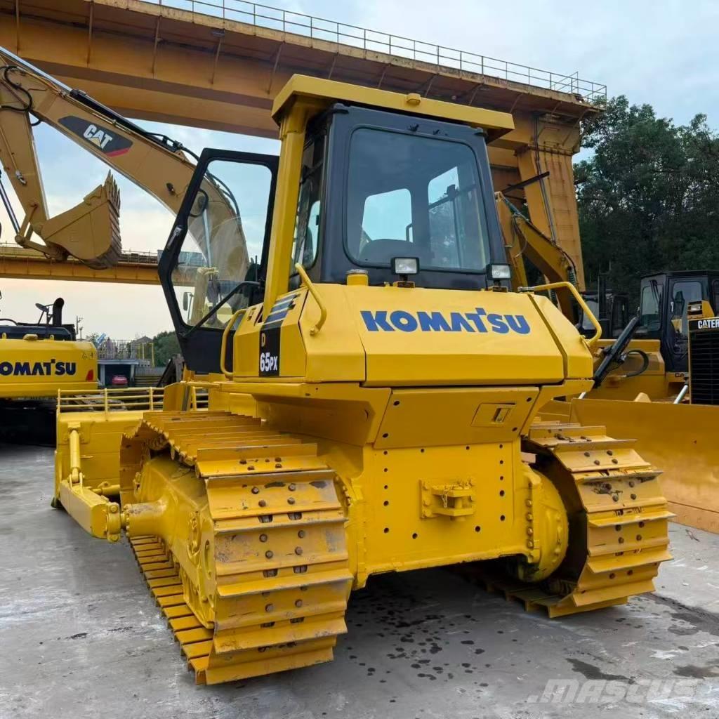 Komatsu D65PX-12E 크롤러 도저