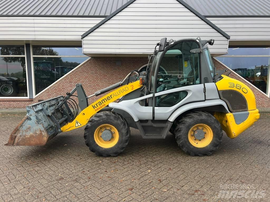 Kramer 380 shovel  휠로우더