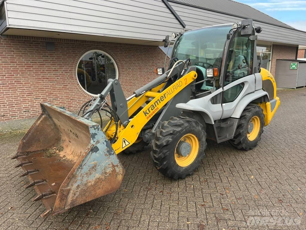 Kramer 380 shovel  휠로우더