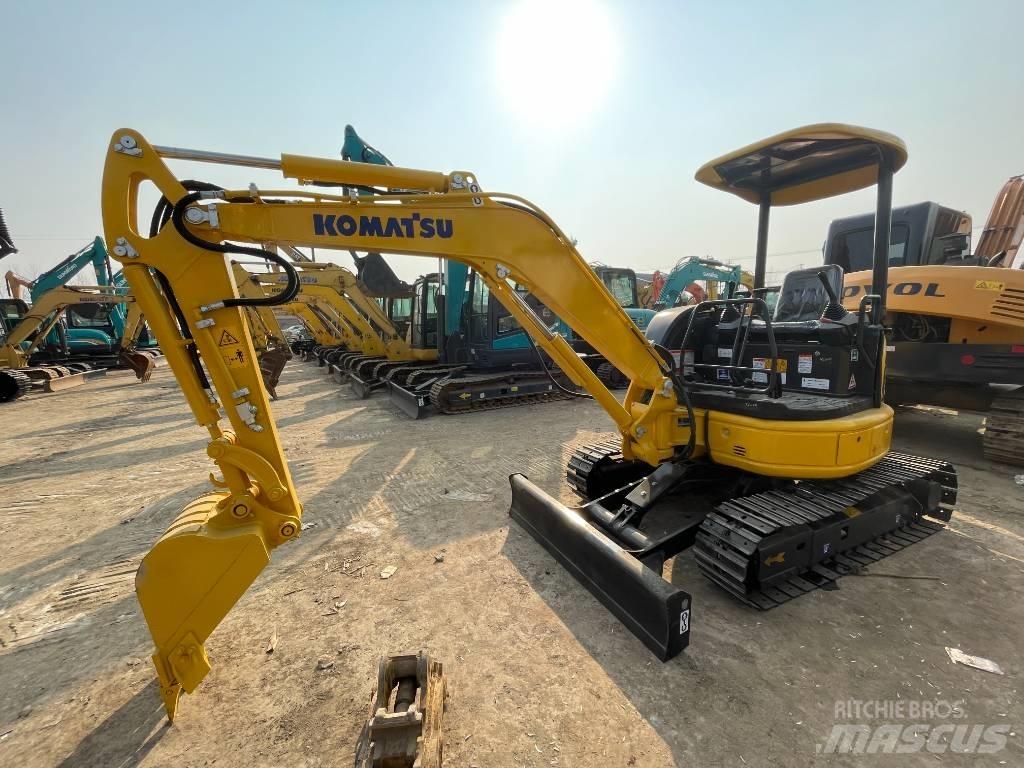Komatsu PC 35 소형 굴삭기 7톤 미만