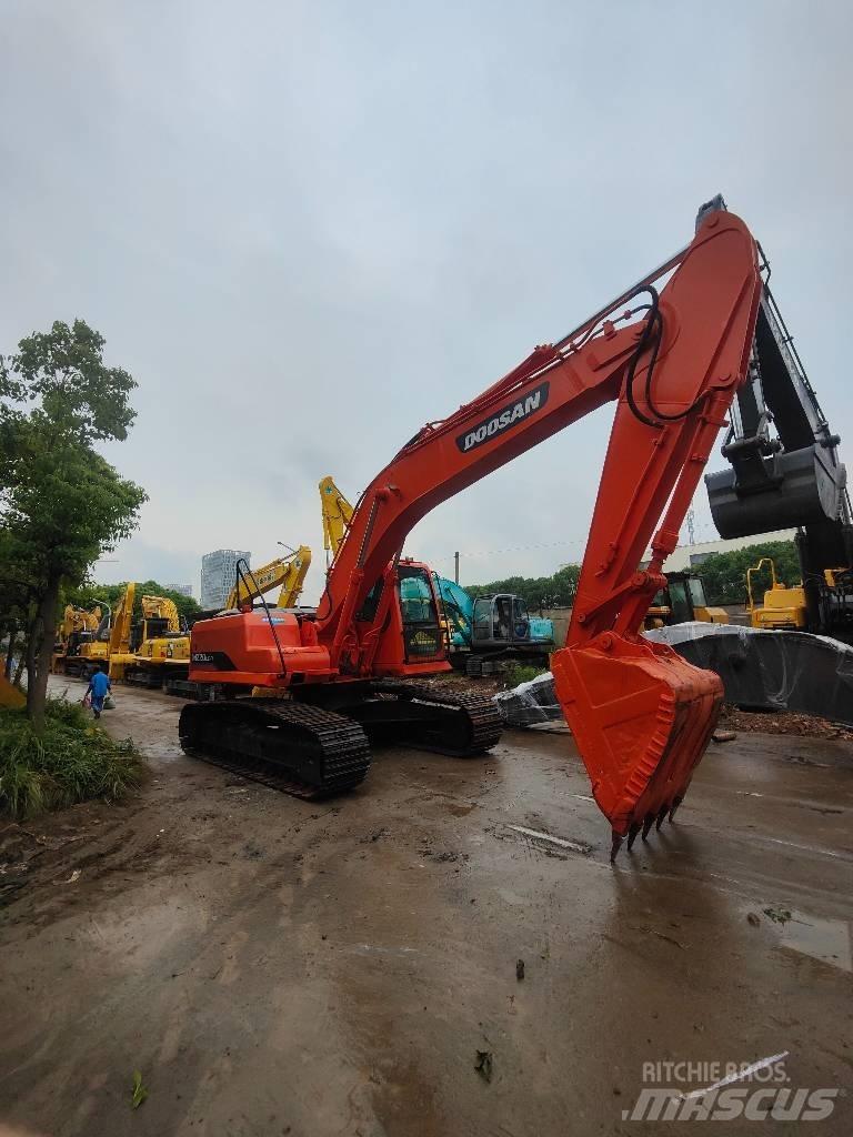 Doosan 220 LC-7 대형 굴삭기 29톤 이상
