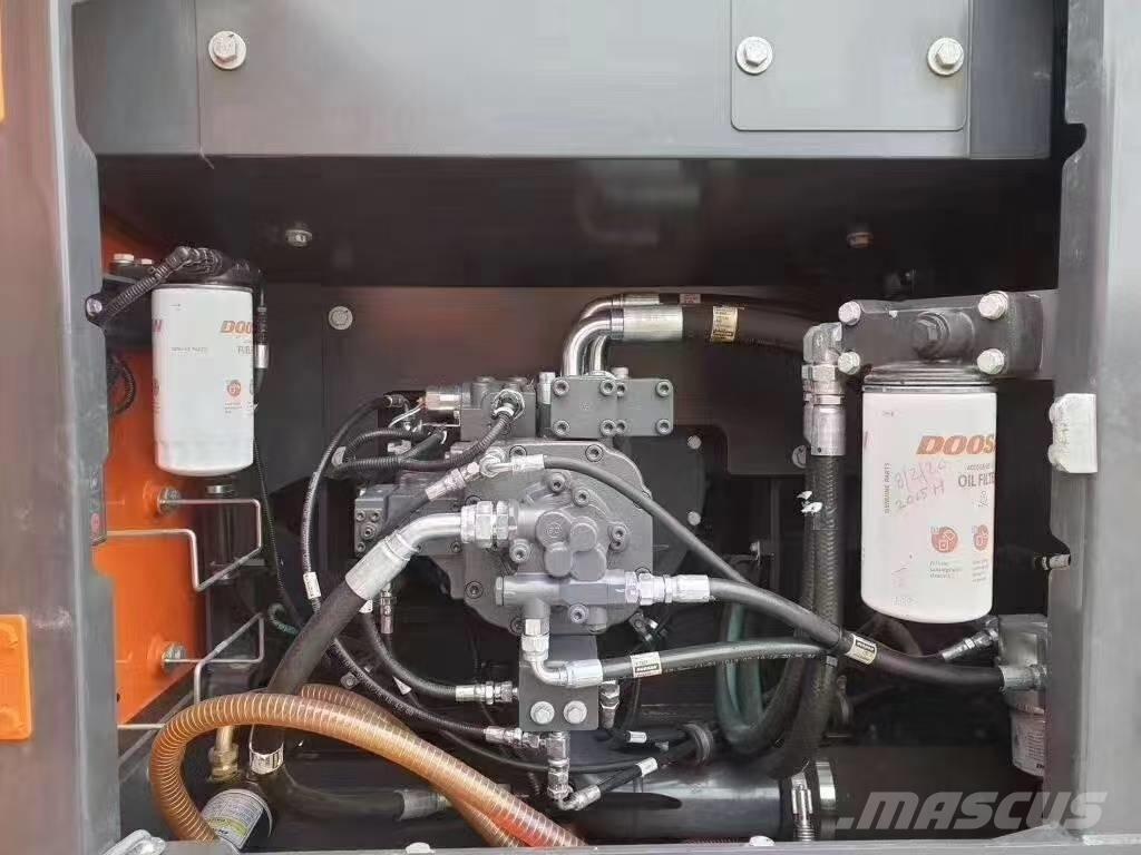 Doosan DX 225 LC 대형 굴삭기 29톤 이상
