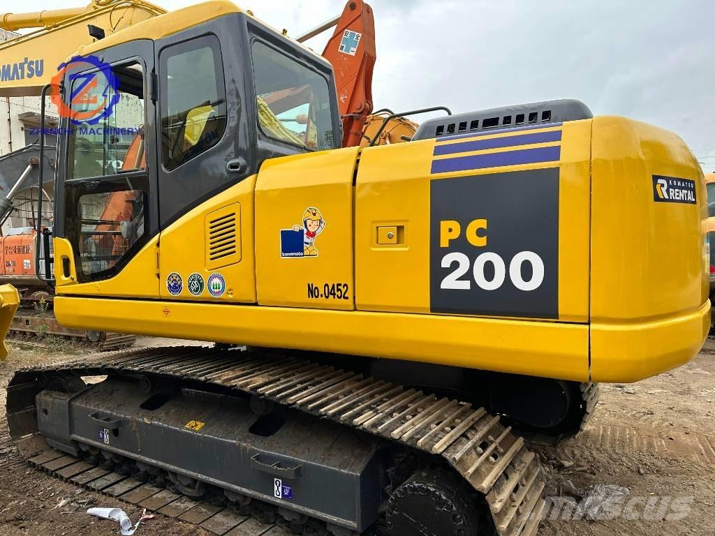 Komatsu PC 200-7 대형 굴삭기 29톤 이상