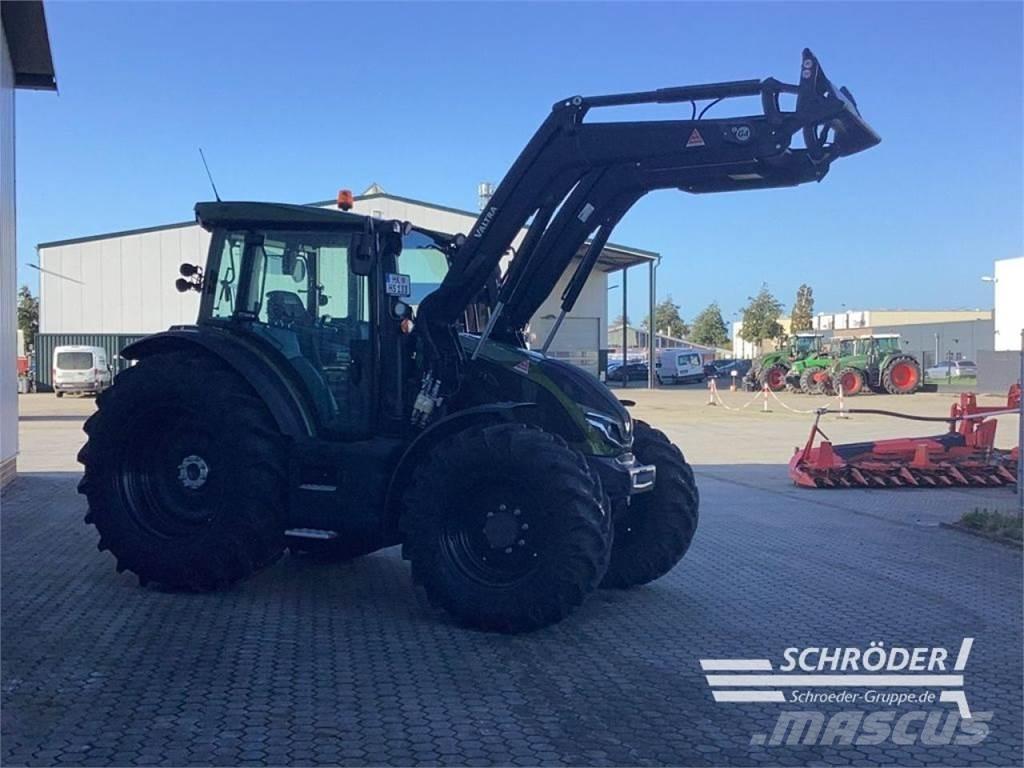 Valtra G 135 A 트랙터