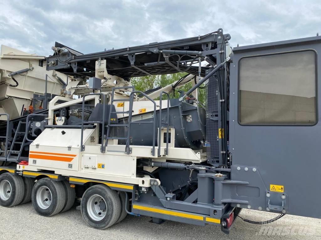 Wirtgen KMA220 아스팔트 포장장비
