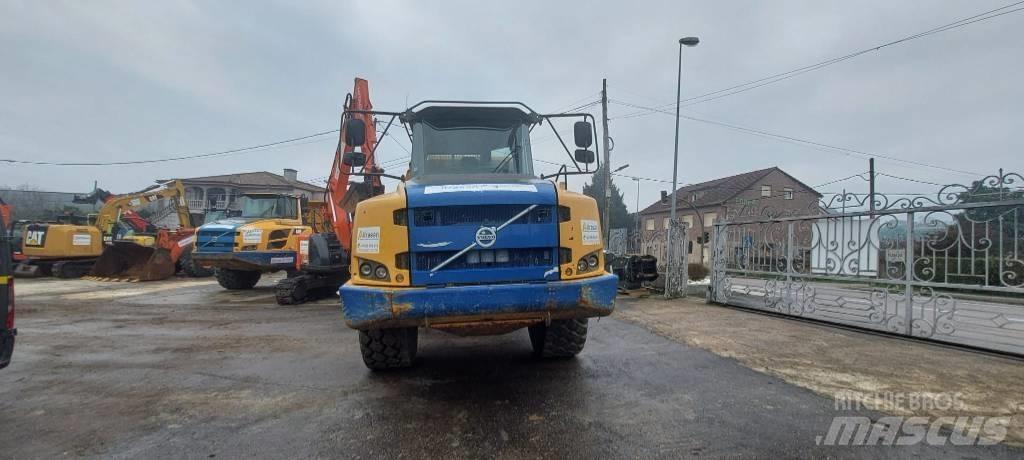 Volvo A 25 F 연결식 홀러