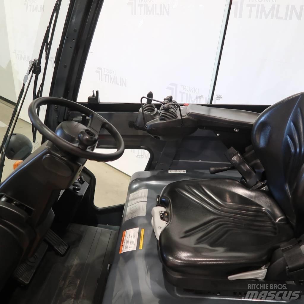 Toyota 8FBMT45 전동 지게차