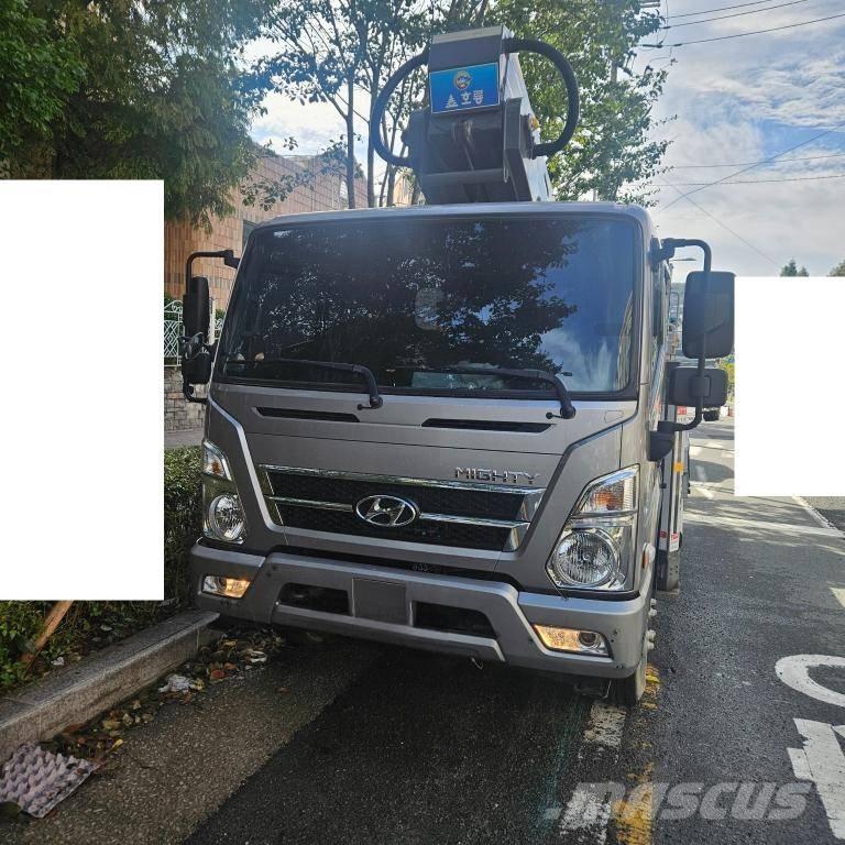 Horyong SKY320 트럭 탑재 고소작업대