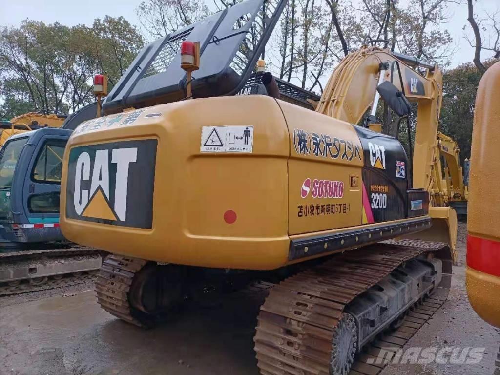CAT 320 D 대형 굴삭기 29톤 이상
