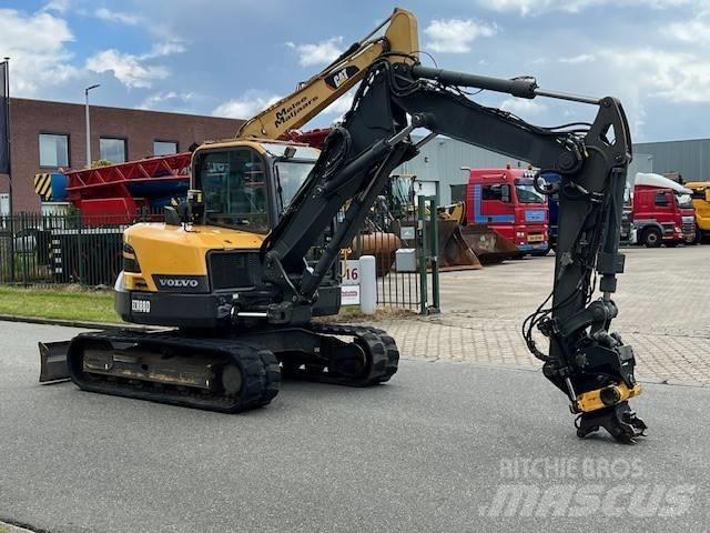 Volvo ECR 88 D 중형굴삭기 7톤-28톤