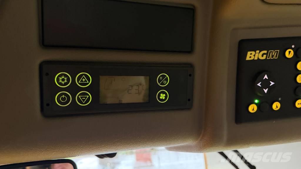 Krone Big M 450 제초기