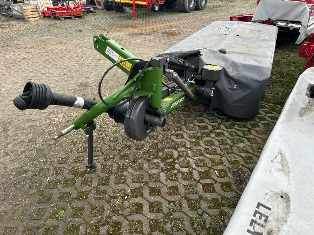Fendt 2870 ISL 제초기