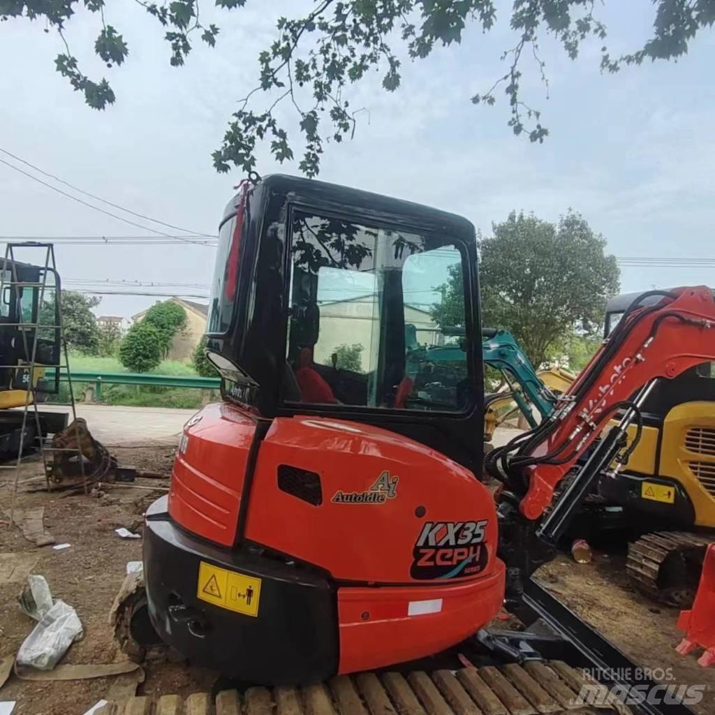 Kubota U 35 소형 굴삭기 7톤 미만