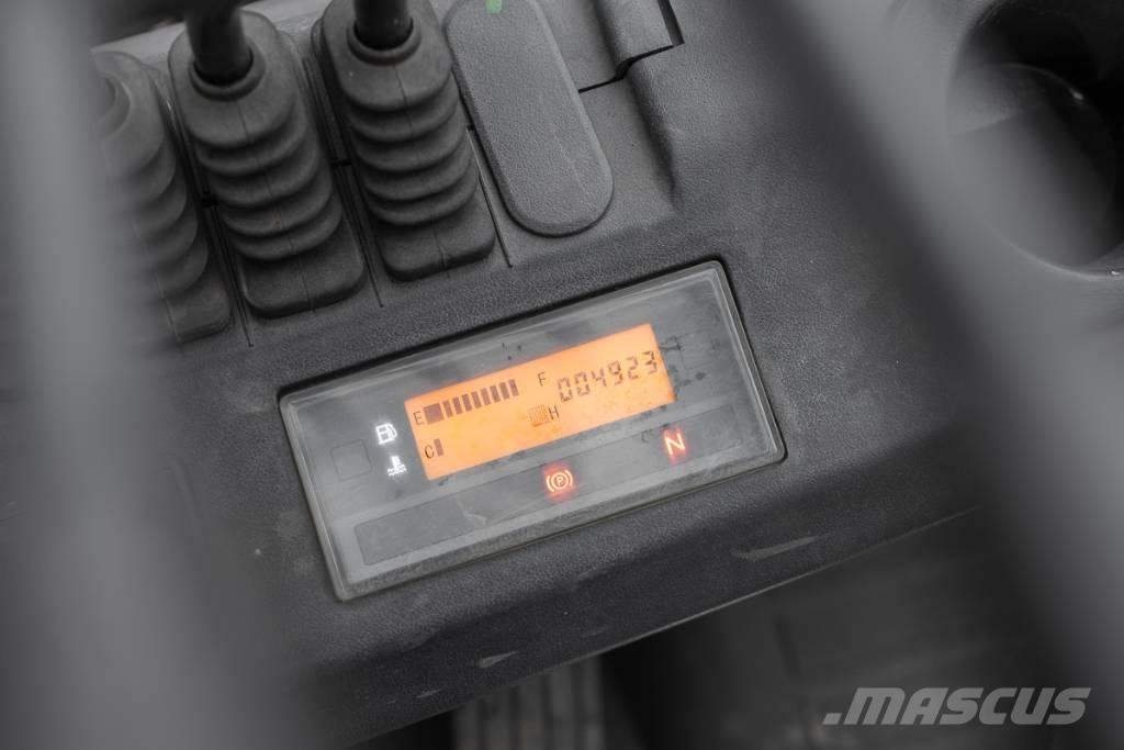 Manitou MI 30 D 디젤 지게차