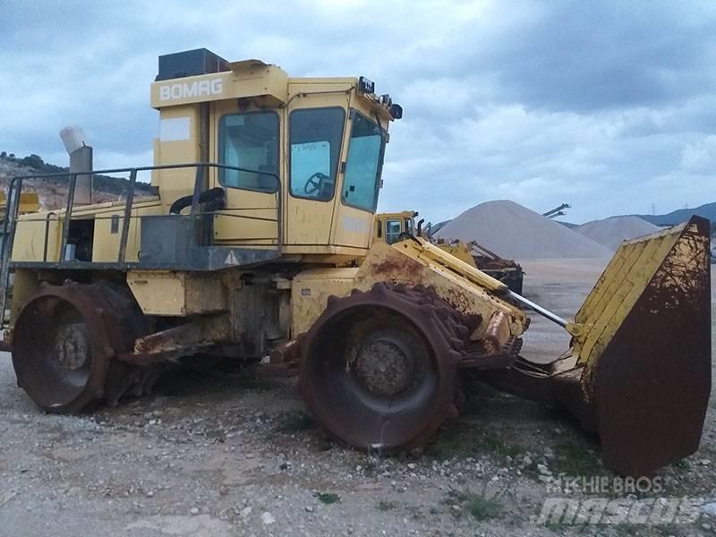 Bomag BC 771 RB 폐기물 다짐기