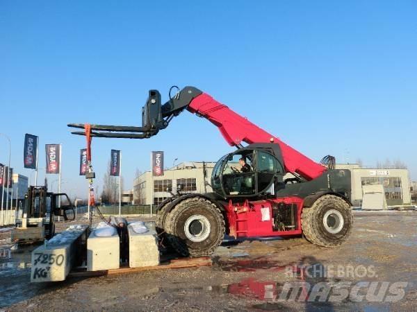 Magni HTH 30.12 텔러 핸들러