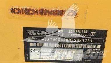 CAT CS44 싱글 드럼 롤러
