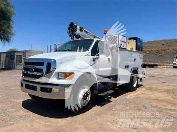 Ford F750 건설 장비 - 기타