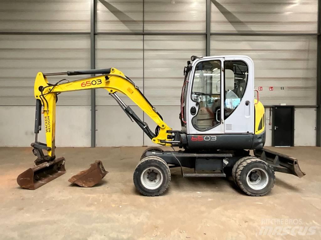 Neuson 6503 WD  휠 굴삭기
