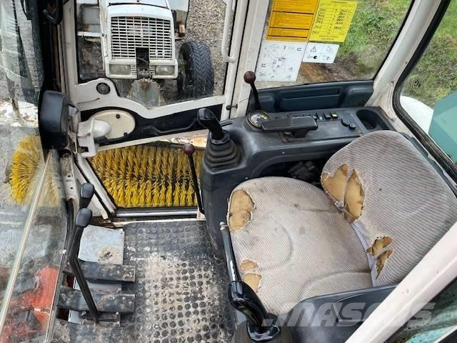 Terex TC20 소형 굴삭기 7톤 미만