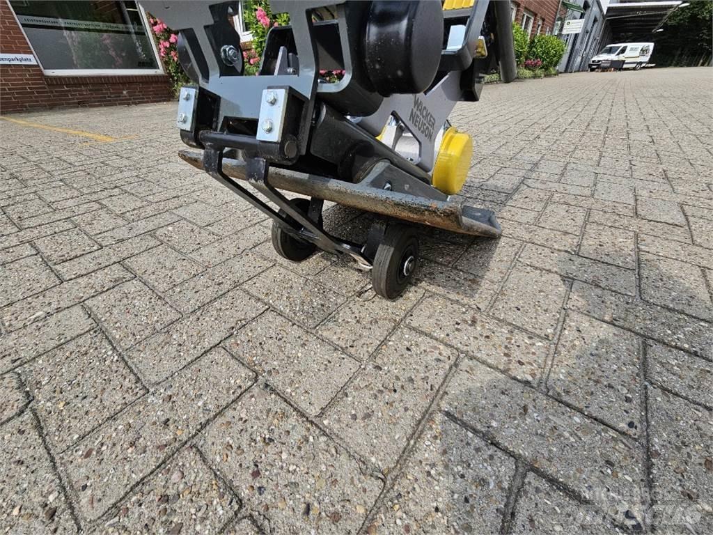 Wacker AP 1850E 농기계 - 기타