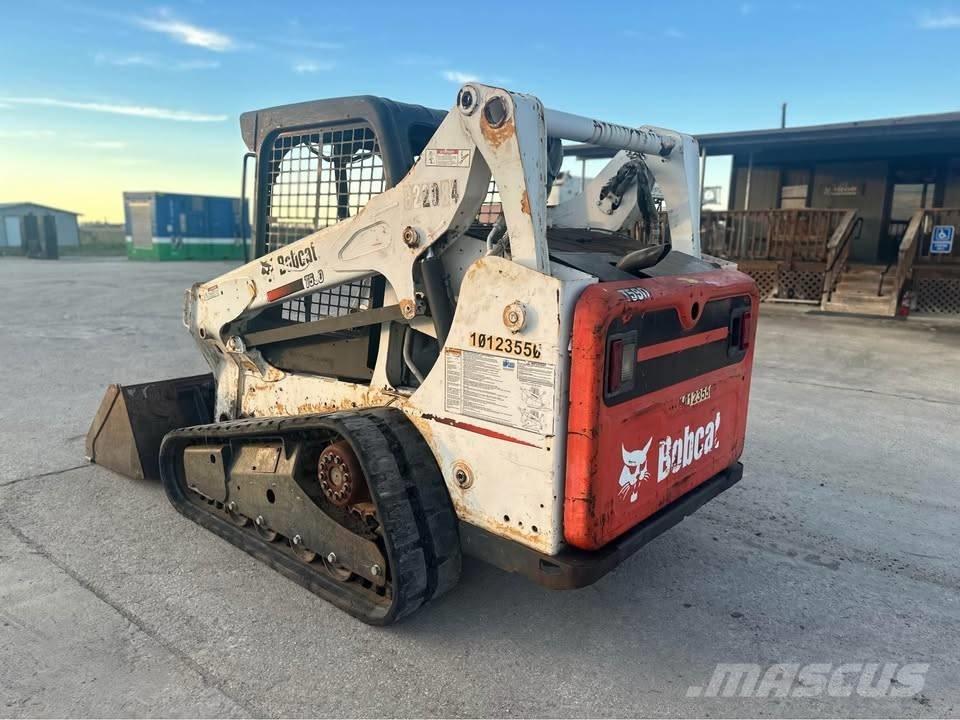 Bobcat T 590  스키드로더