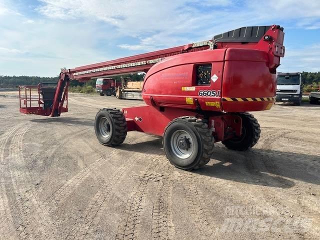 JLG 660 SJ 견인식 전동이동 리프트