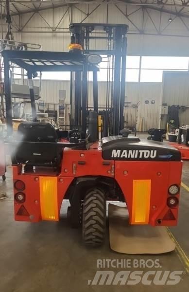 Manitou TMM25 트럭 장착 포크리프트