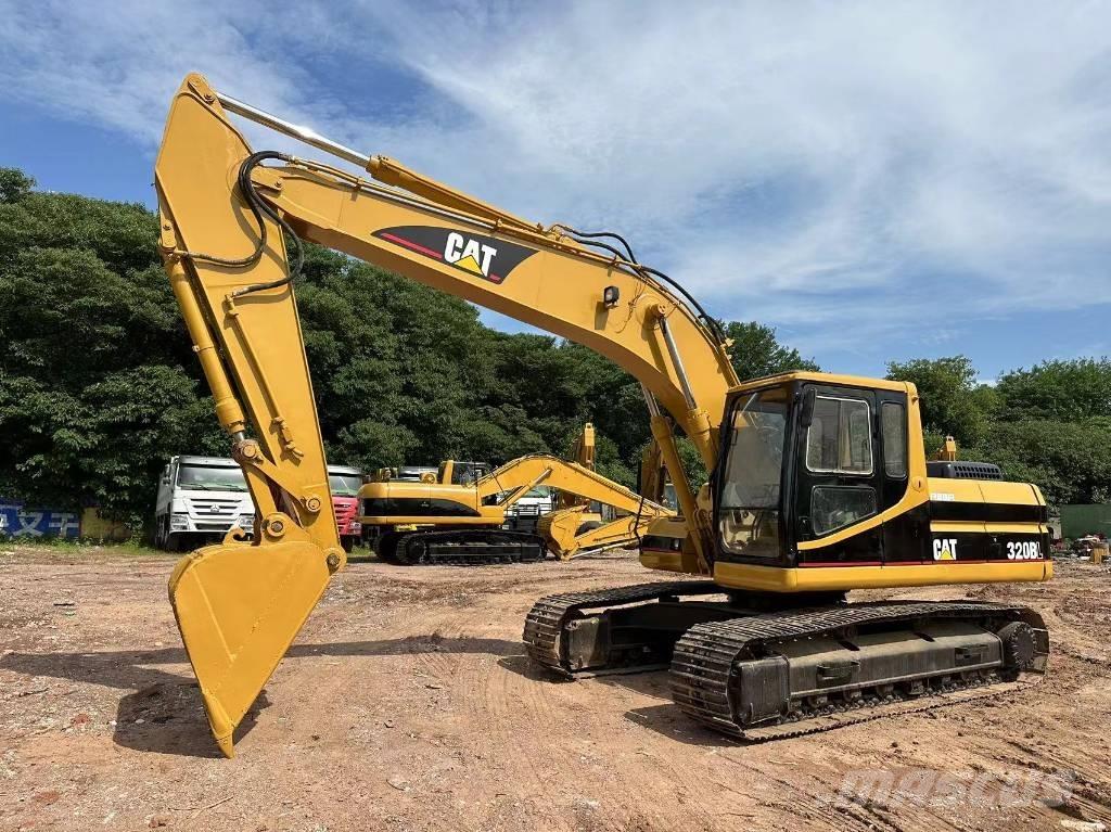 CAT 320 B L 대형 굴삭기 29톤 이상