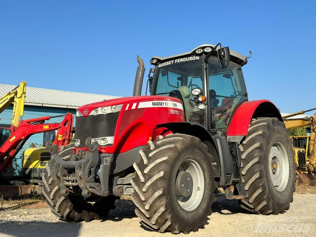Massey Ferguson 8670 트랙터