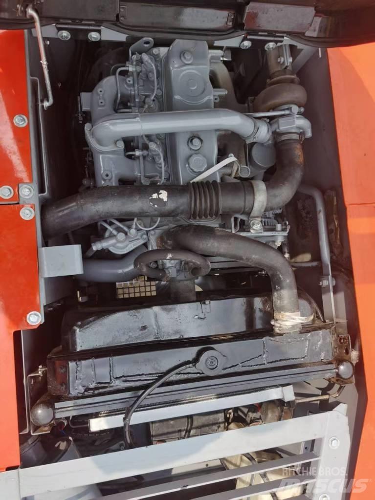 Hitachi EX 120 대형 굴삭기 29톤 이상