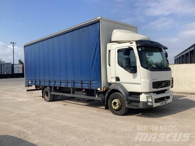Volvo FL 240 커튼사이더 트럭