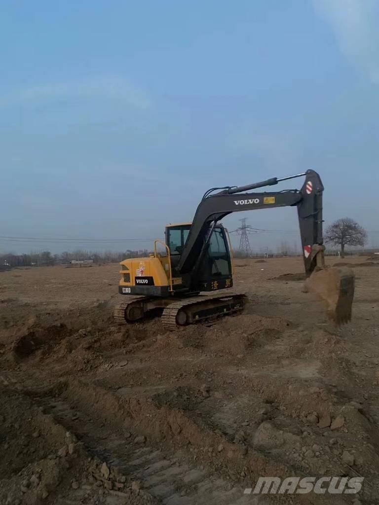 Volvo EC80D 중형굴삭기 7톤-28톤