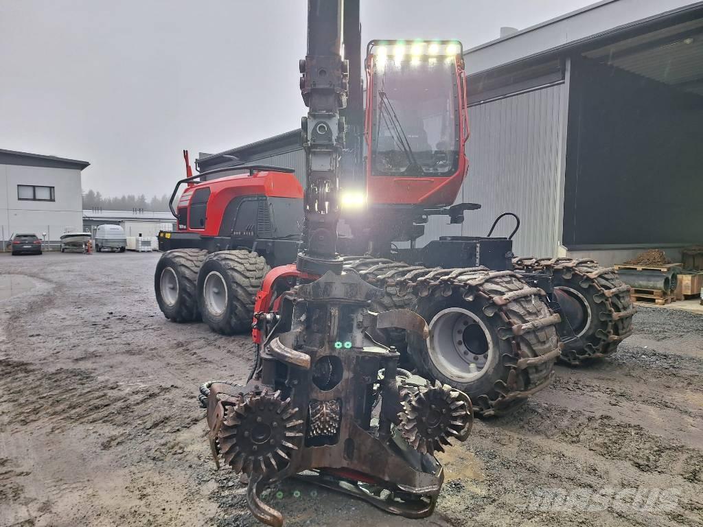 Komatsu 901 XC 원목 하베스터