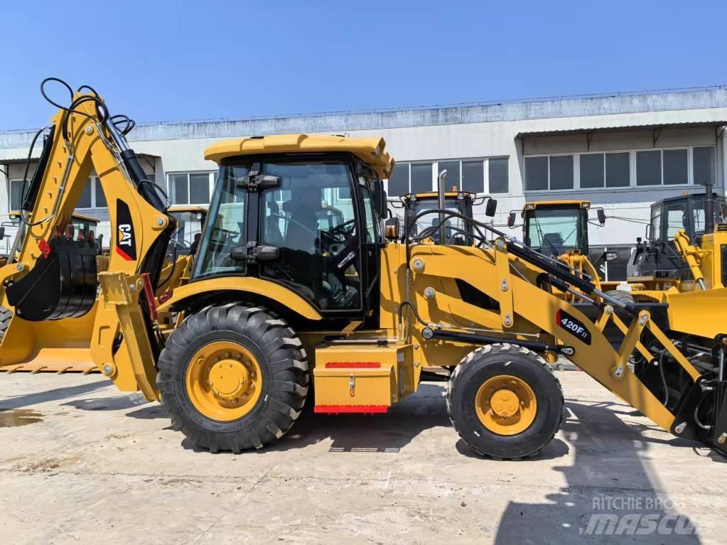 CAT 420 F 백호로더