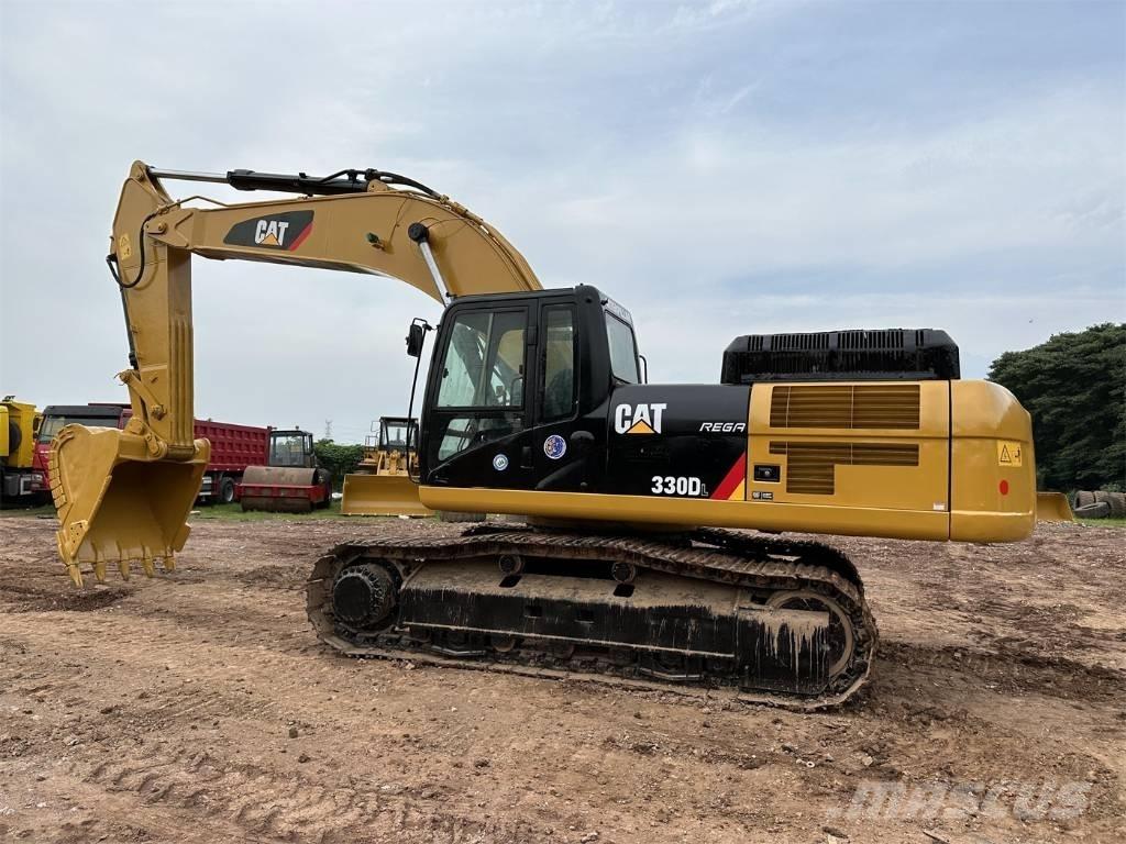 CAT 330 D L 대형 굴삭기 29톤 이상