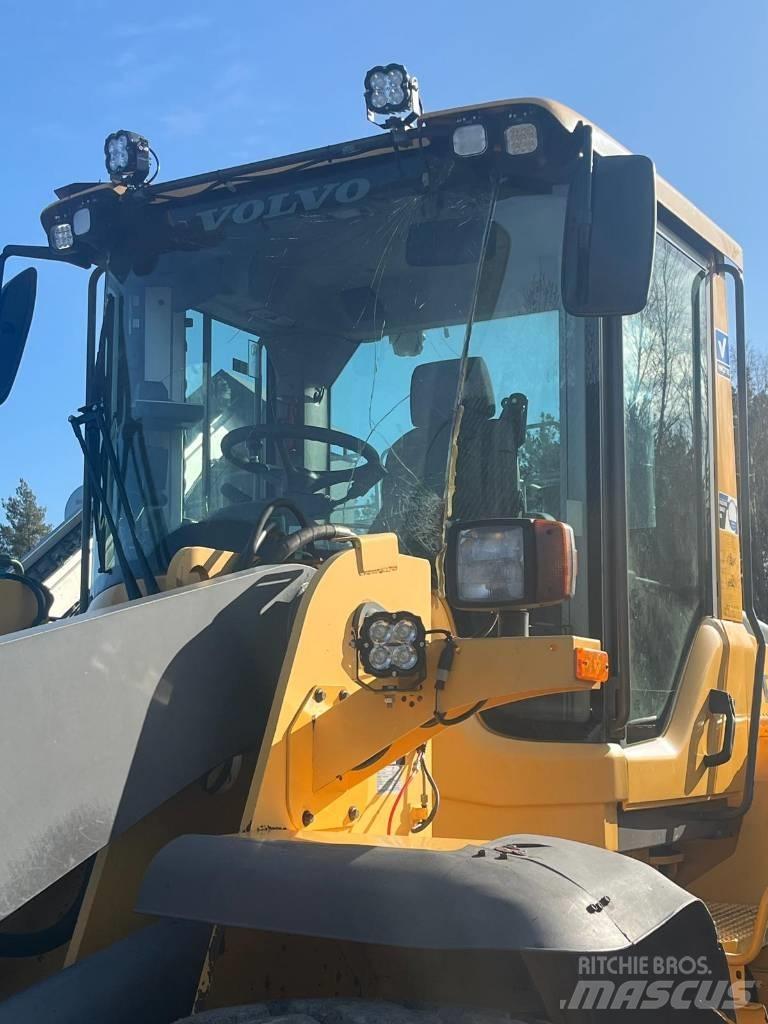 Volvo L 110 F  휠로우더