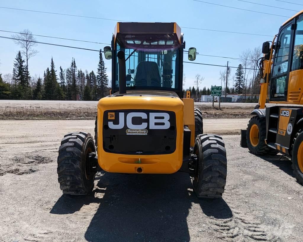 JCB 940 RTFL 험지용 트럭