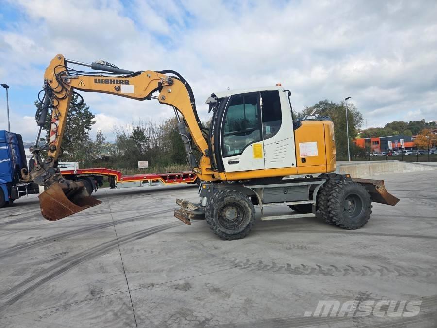 Liebherr 912 COMPACT  휠 굴삭기