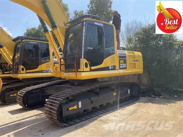 Komatsu PC 220-8 대형 굴삭기 29톤 이상