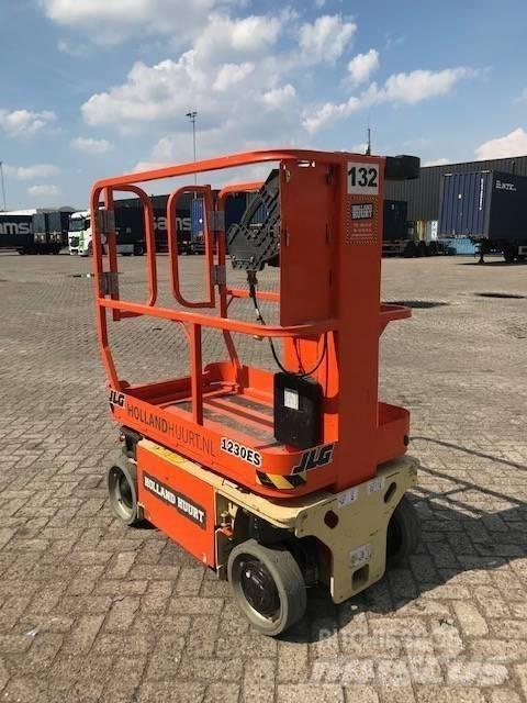 JLG 1230 ES 가위형 리프트